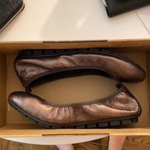 Born Bronze Tami Flats Size 8.5